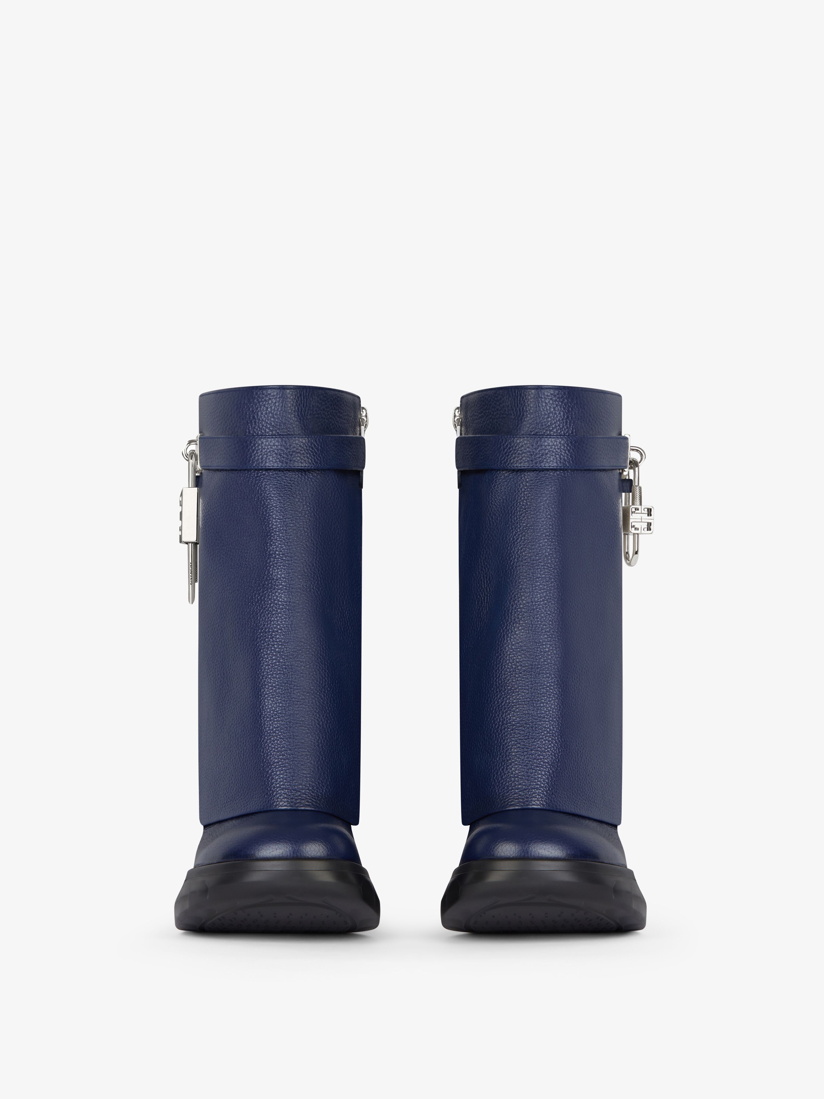 Shark Lock Biker ankle boots in grained leather